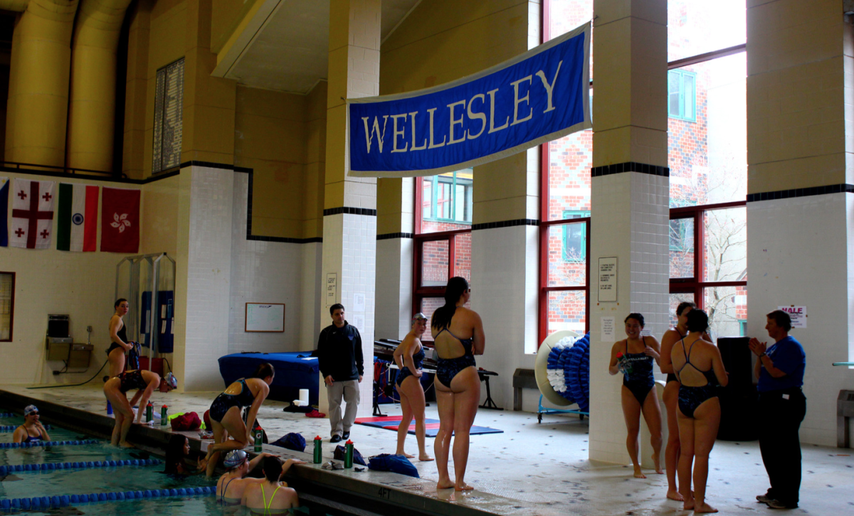 Wellesley swimming and diving places third in NEWMAC Championships