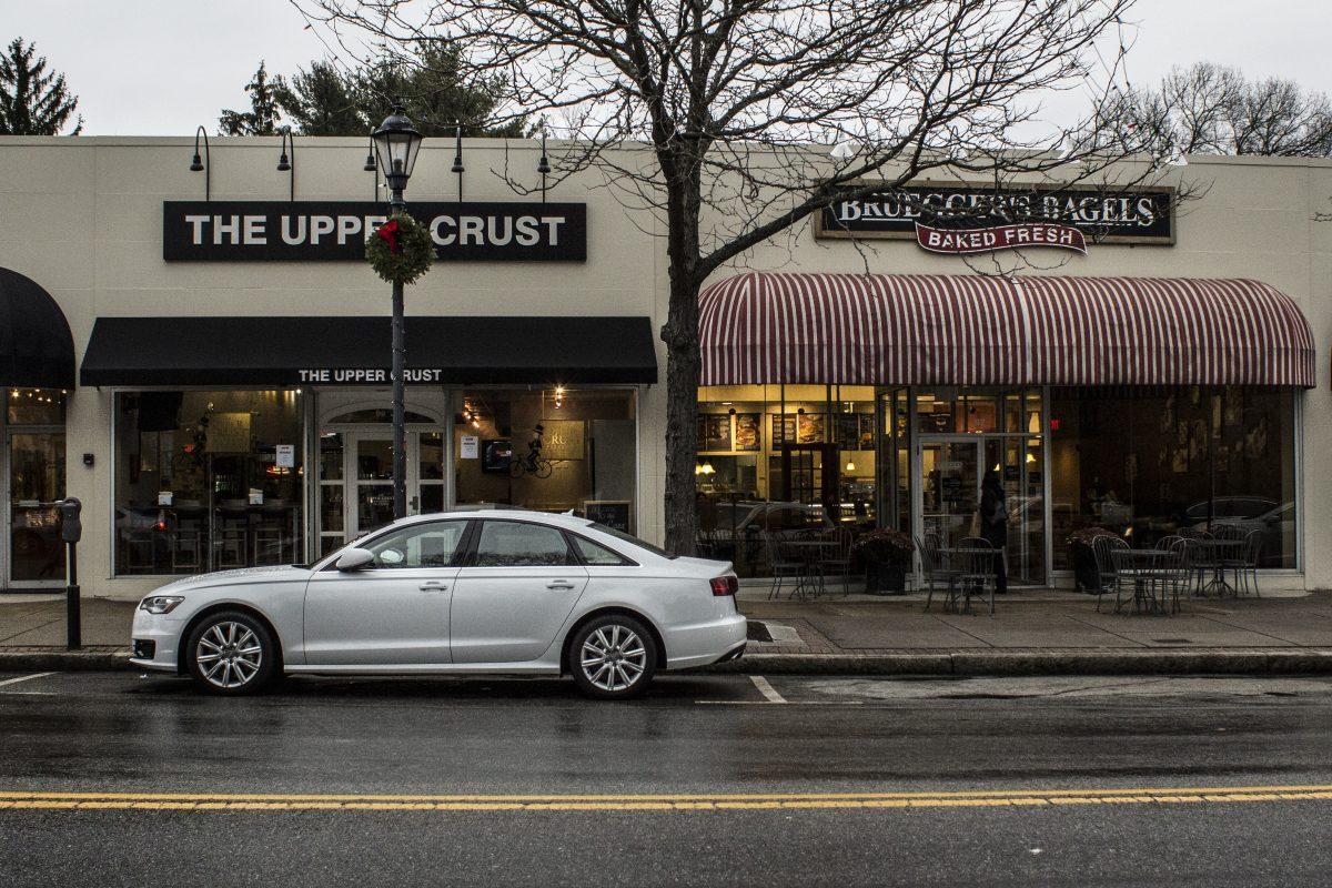 Restaurants in the town of Wellesley where students may work. Photo by Megan Stormberg '18, Photographer Editor.