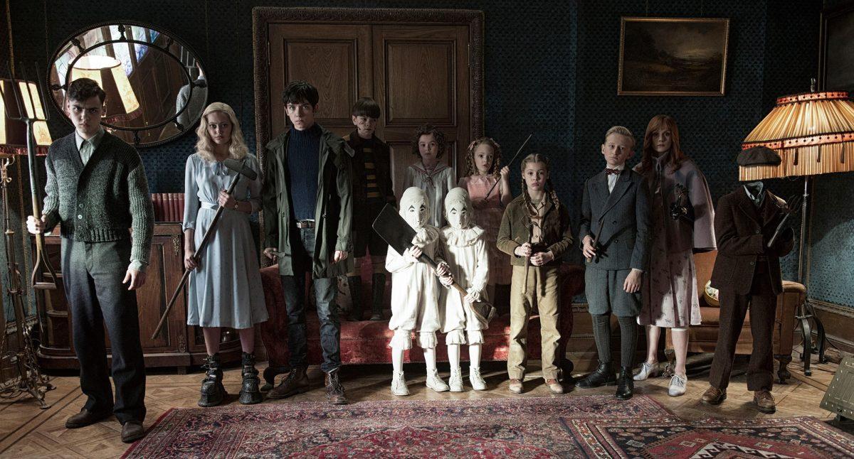 The full lineup of Miss Peregrine's "perculiars"
Photo courtesy of 20th Century Fox