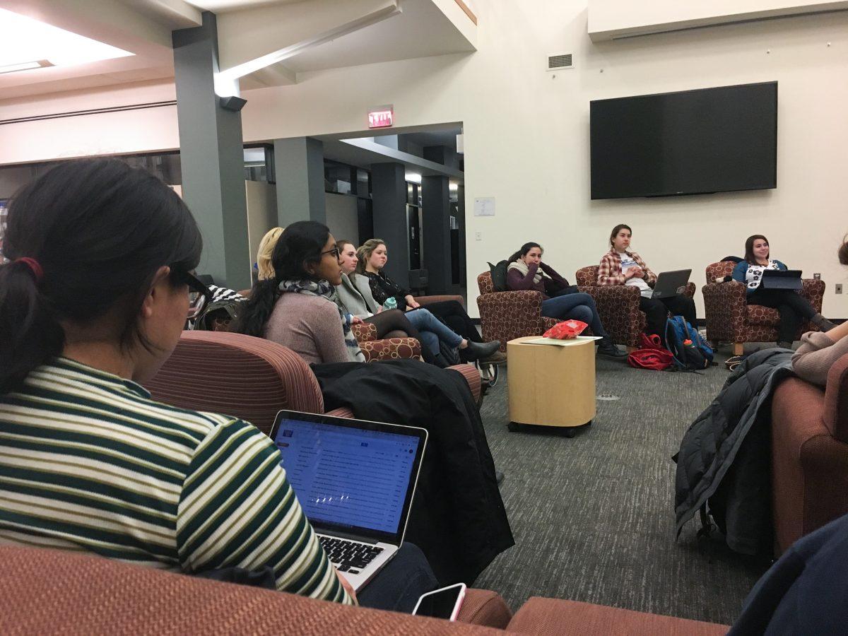 Committee for Political and Legislative Awareness strategize for the upcoming semester at their first meeting. | Photo by Audrey Stevens '17, Photography Editor