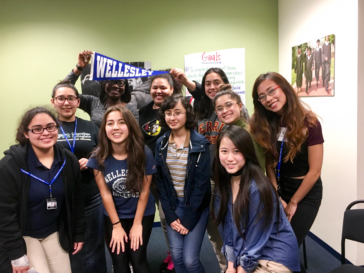 Posse I poses for a quick photo while celebrating their admission to Wellesley
Photo courtesy of Posse