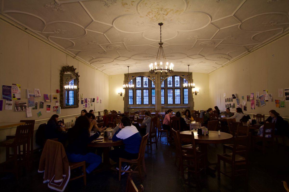 Many language tables meet in dining halls or nearby community spaces Photo Courtesy of Karolina Oleszczuk '21 Assistant Photo Editor