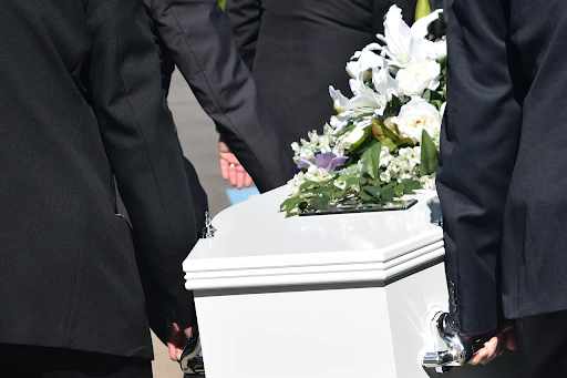 is it time to close the casket on romantic comedies? (Image courtesy of Carolyn Booth via Pixabay)