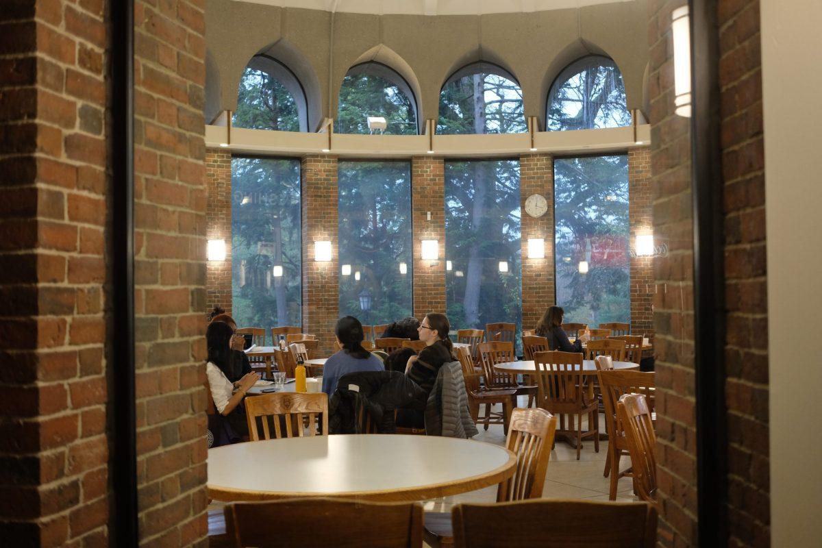 Image of Stone Davis Dining hall