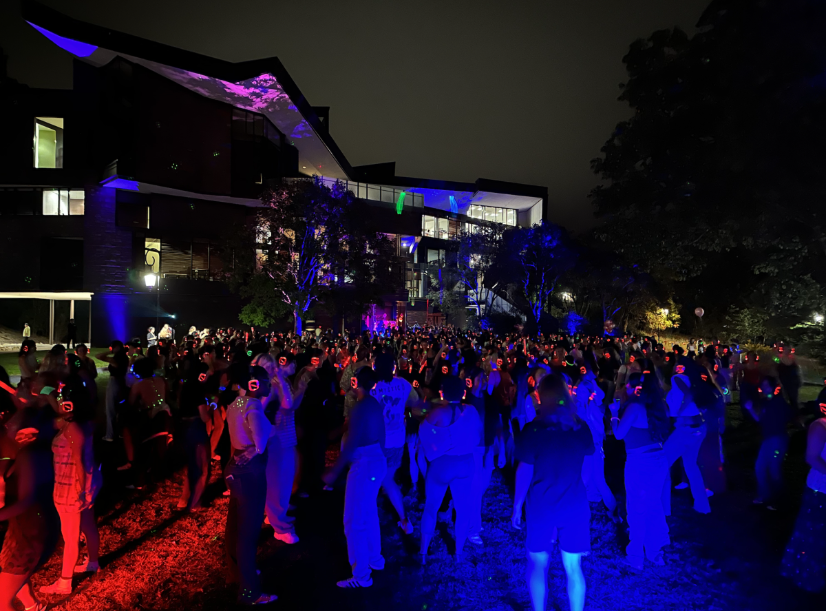 Dance floor at SBOG's 2024 Headphone Disco. Image courtesy of Sophia Wu.