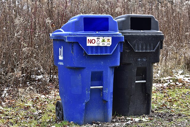 Photo credits to Creative Commons Zero on Wikimedia Commons